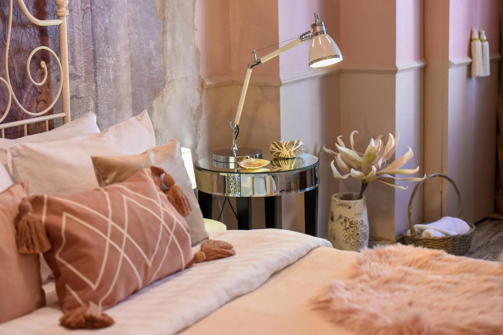 Magic Studio - A Central Fairytale Experience Bukarest Exteriör bild