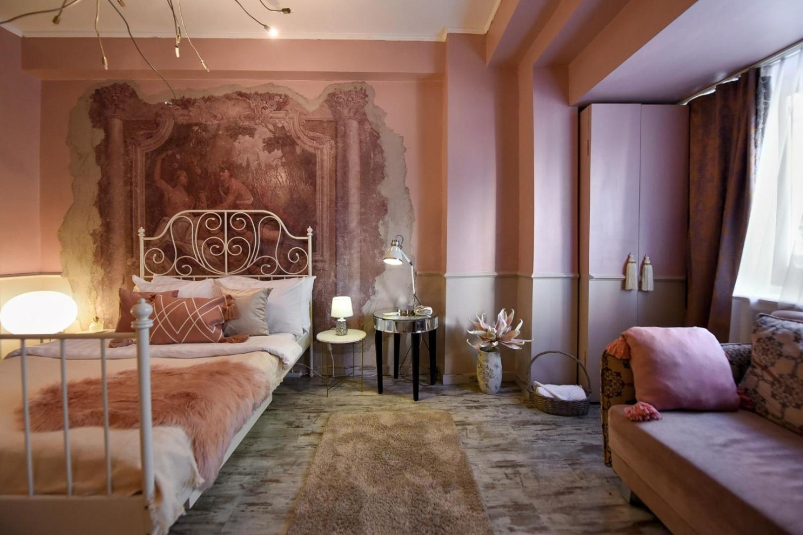 Magic Studio - A Central Fairytale Experience Bukarest Exteriör bild